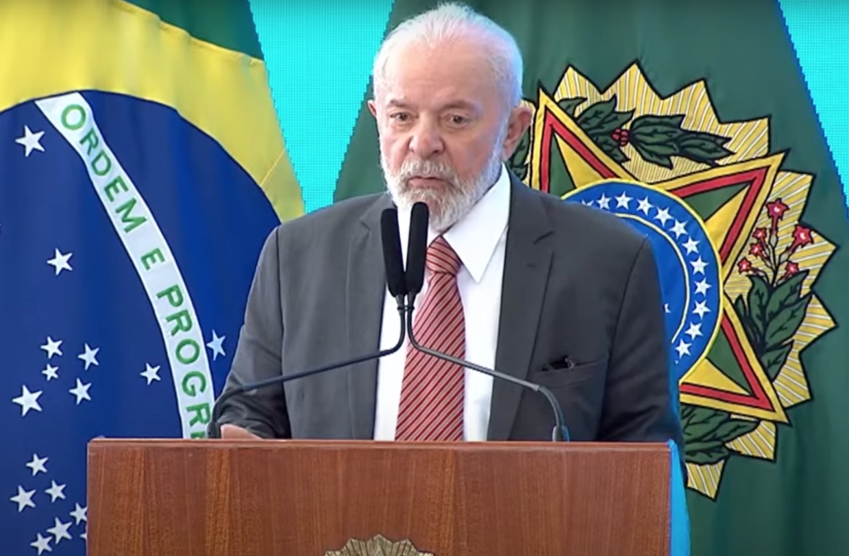 Lula se reúne com reitores de universidades e institutos federais em greve 