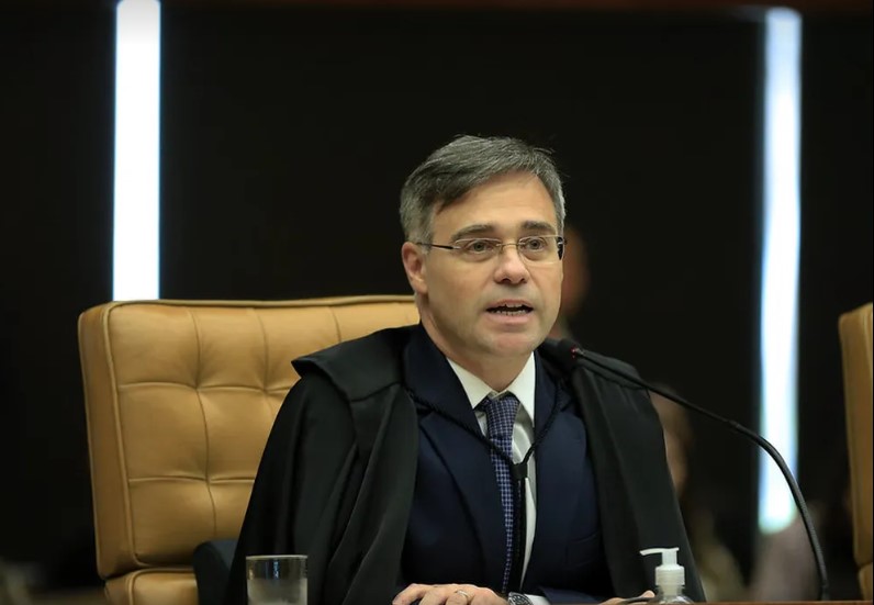 Mendonça é empossado como titular no TSE e deve ficar na corte até 2028
