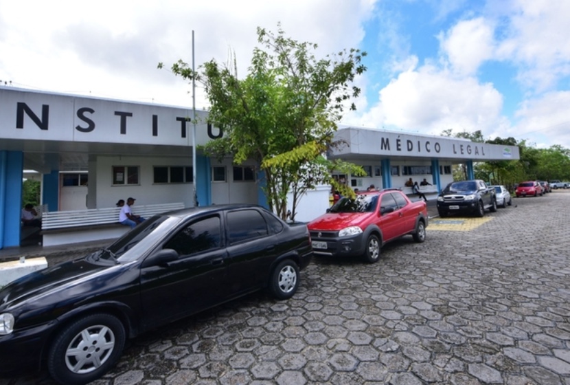 PL quer multar em até R$ 50 mil quem abusa de cadáveres de mulheres e crianças no Amazonas