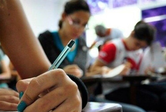 Senado propõe PL que visa melhorar a cobrança de estudantes beneficiados pelo Fies  