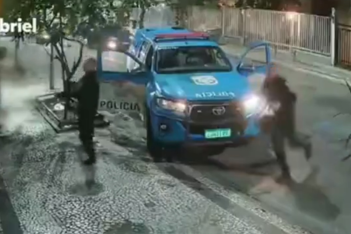 PMs que abordaram filhos negros de embaixadores serão investigados por racismo