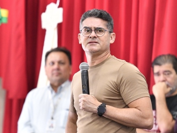 Eleições: David Almeida quer ampliar ruas do Centro para circulação de carros; veja propostas