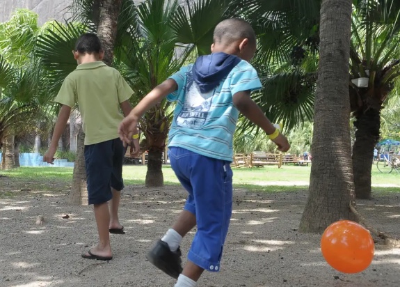 Após denúncias, Conselho proíbe internação de crianças em comunidades terapêuticas 