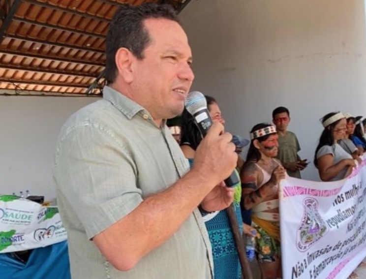 Justiça do AM suspende propaganda eleitoral irregular do prefeito de Atalaia do Norte 