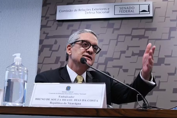 Nicarágua expulsa embaixador brasileiro em retaliação por ausência em evento