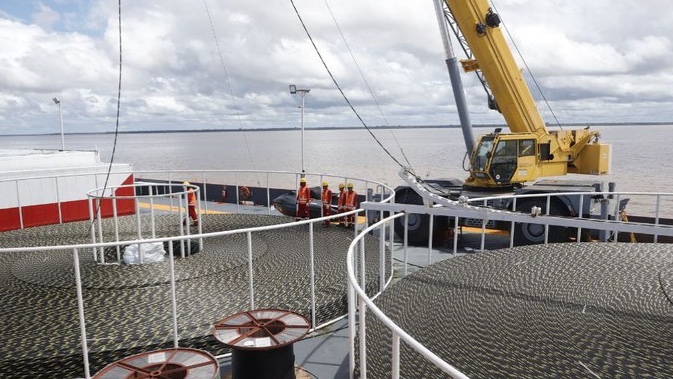 Ministro autoriza 'estrada digital' para levar internet a pequenas cidades da Amazônia 