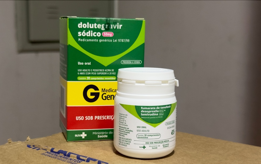 Pessoas com HIV em tratamento e carga viral indetectável não transmitem o vírus sexualmente, diz FVS