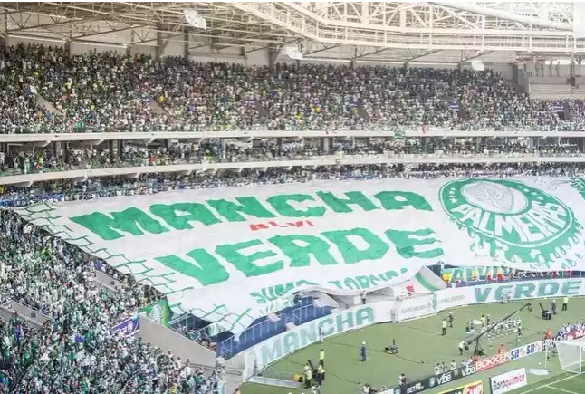 Torcida organizada do Palmeiras é proibida de frequentar estádios de São Paulo