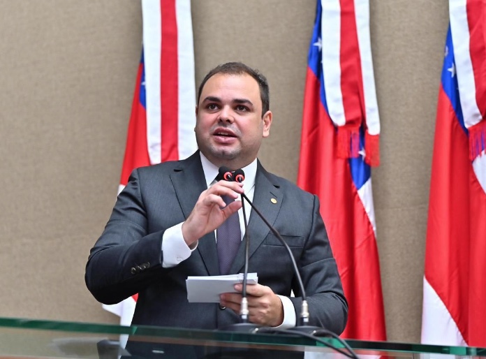 Justiça Eleitoral do Amazonas confirma registro de candidatura de Roberto Cidade