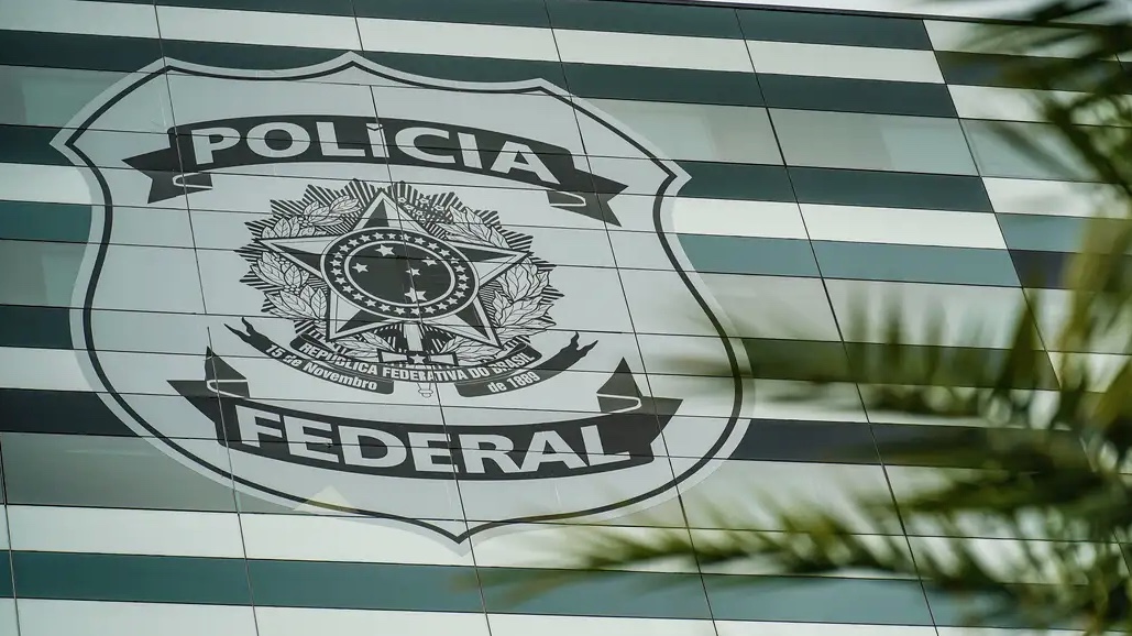 PF faz operação contra bancos digitais não autorizados