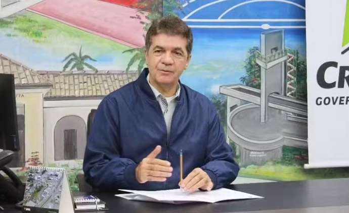 Prefeito de Criciúma (SC) e mais 9 pessoas são presas sob suspeita de fraude em serviço funerário