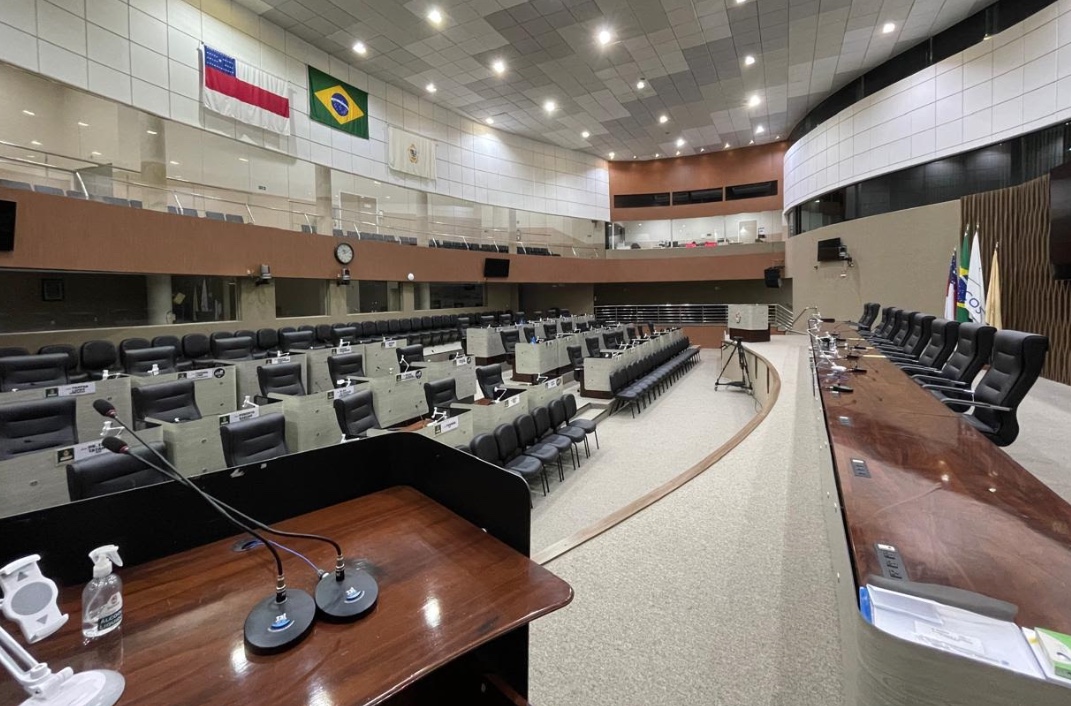 CMM avalia alterar data de concurso devido a conflito com SIS da UEA; entenda