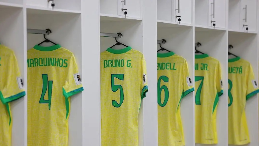 Endrick será titular na Seleção Brasileira em jogo contra o Paraguai 