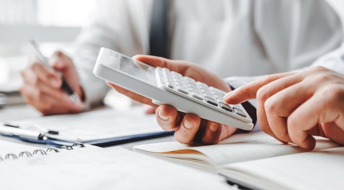 Candidatos de Manaus devem prestar contas parciais até sexta-feira