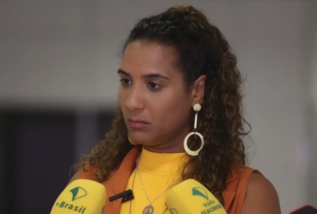 À PF, Anielle Franco relata que condutas de Silvio Almeida iniciaram na transição de governo