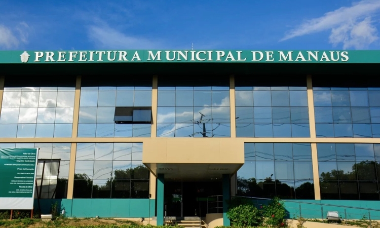 Prefeitura decreta ponto facultativo para véspera de Natal e Ano Novo