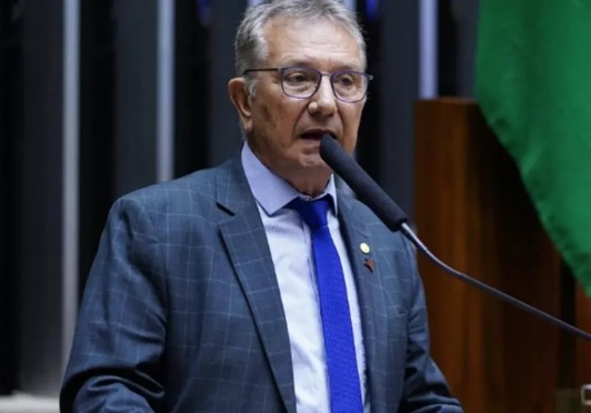 Em áudio, deputado federal reclama de propina parcelada em 30 vezes
