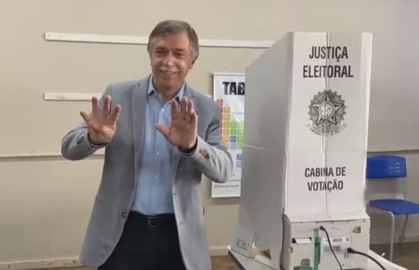 Adiló Didomenico é reeleito prefeito de Caxias do Sul