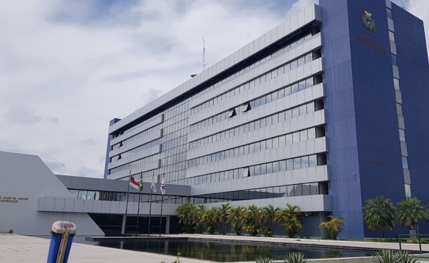 STF suspende 3º mandato da Mesa Diretora da Aleam e determina nova eleição