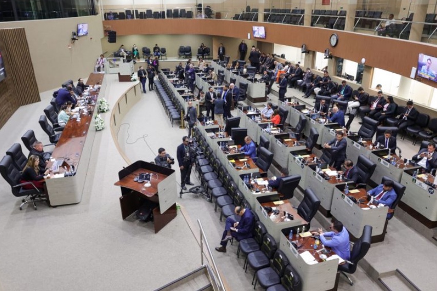 PL estende plano de saúde da Câmara de Manaus a ex-vereadores e familiares