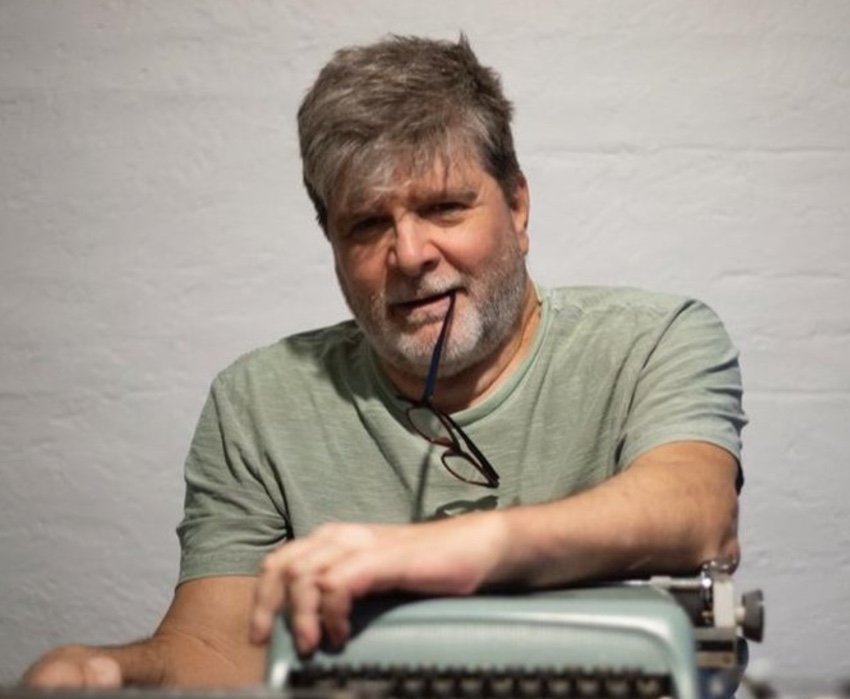 Líder do PT indica Marcelo Rubens Paiva para receber medalha da Câmara