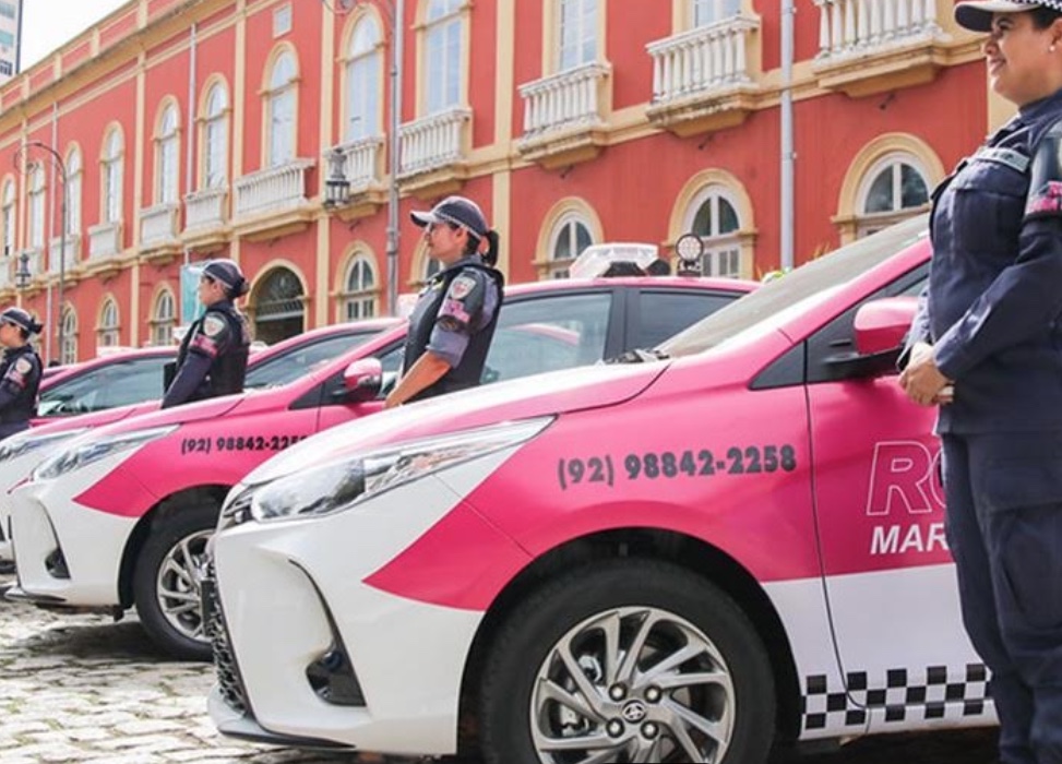 Marido é preso após chegar em casa bêbado e bater na esposa com banco no Amazonas