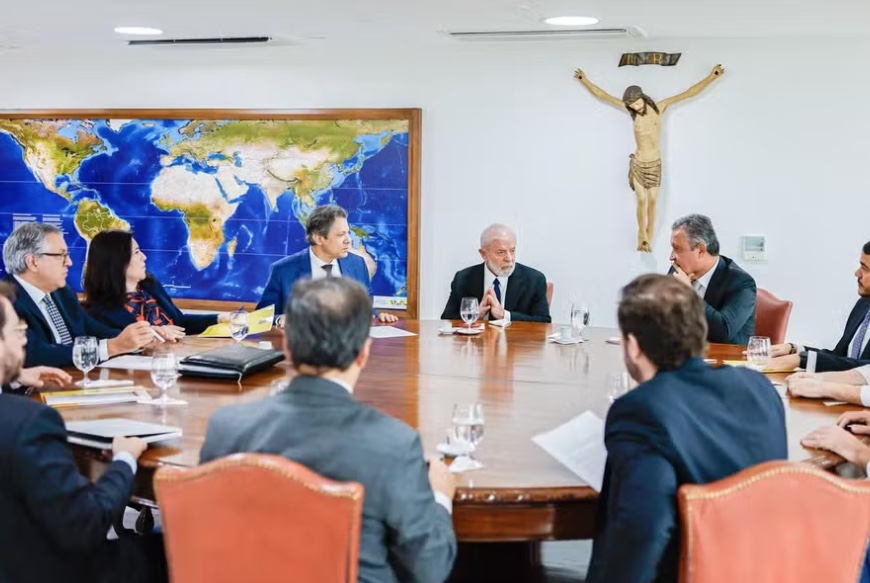 STF forma maioria para validar uso de símbolos religiosos em prédios de órgãos públicos