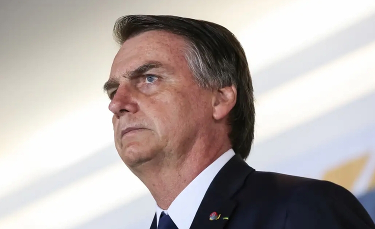 PGR é contra pedido de Bolsonaro para ver posse de Trump nos EUA