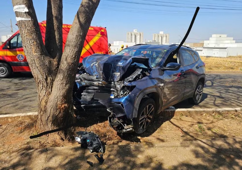 Homem é preso suspeito de matar esposa em acidente forjado para ficar com seguro de R$ 1 milhão