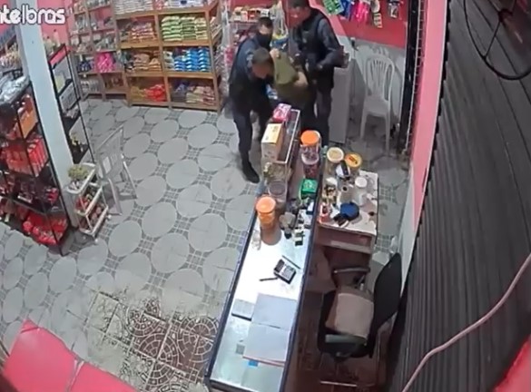 PMs suspeitos de agredir comerciante durante abordagem são presos em Manaus