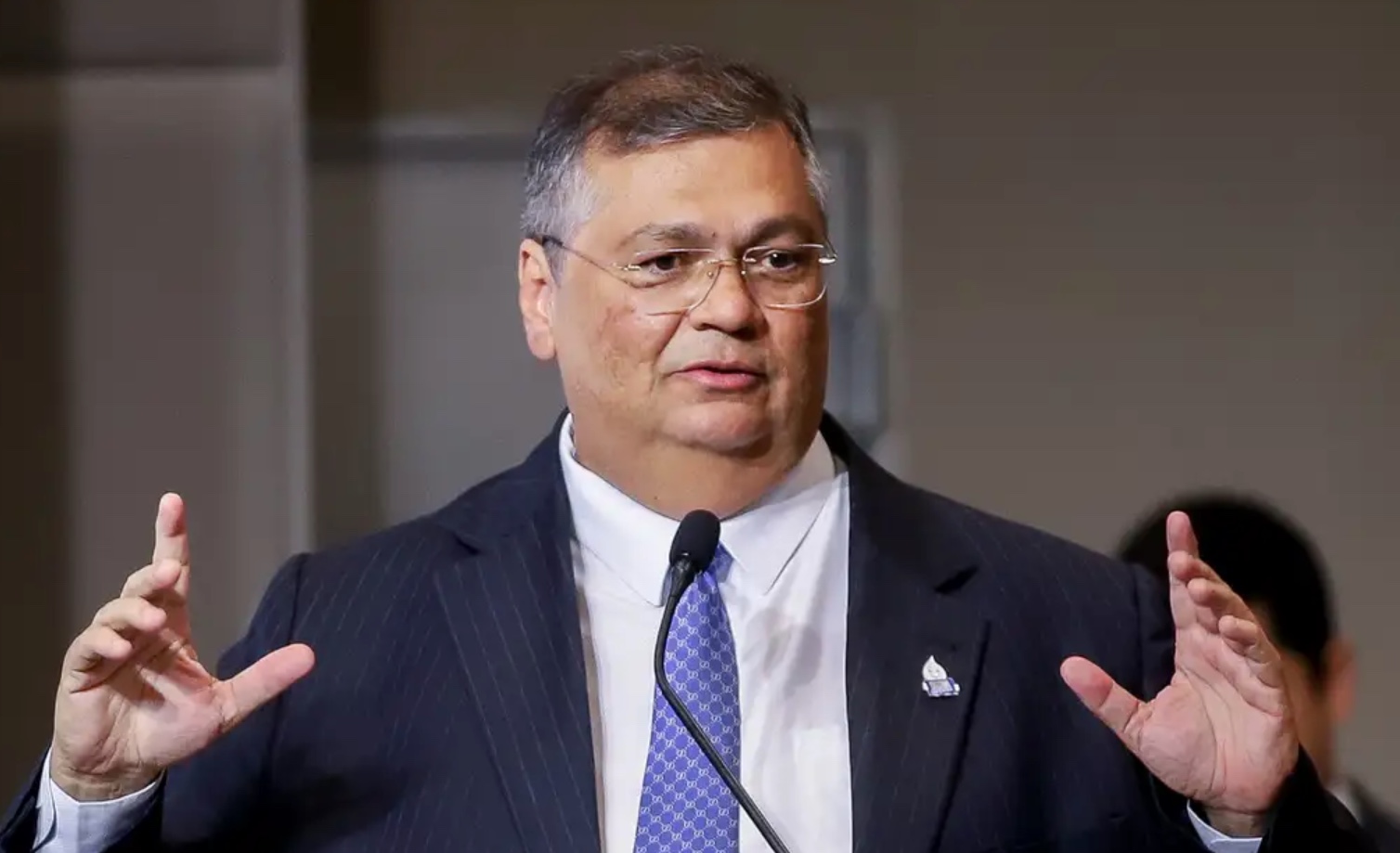 Dino defende que Lei da Anistia não se aplica a crimes de ocultação de cadáver