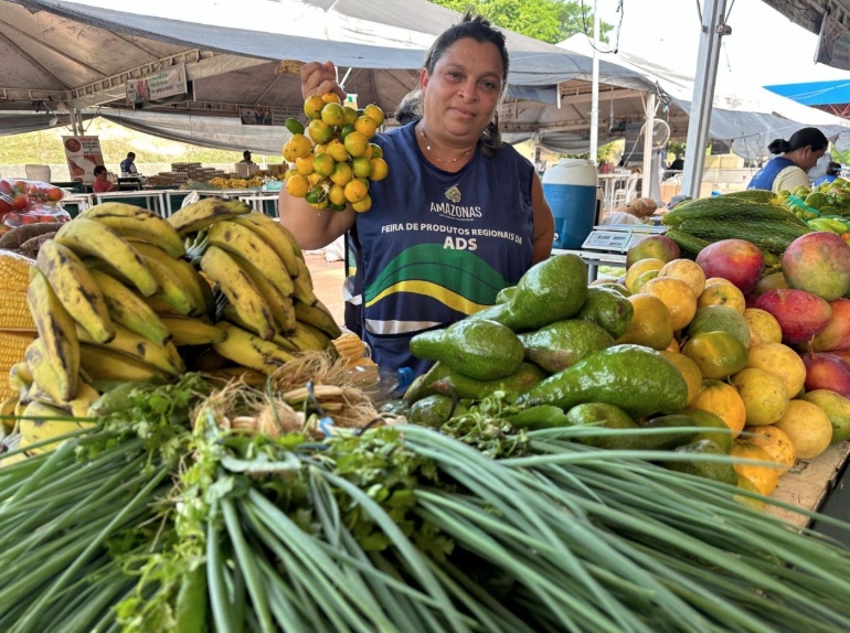 Feiras de Produtos Regionais da ADS oferecem produtos frescos antes do recesso de fim de ano