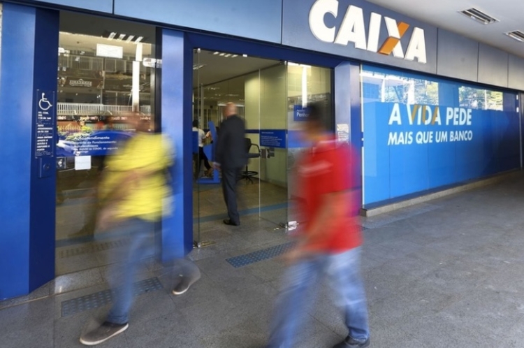 Saiba como fica o atendimento bancário durante o Natal e o Ano Novo