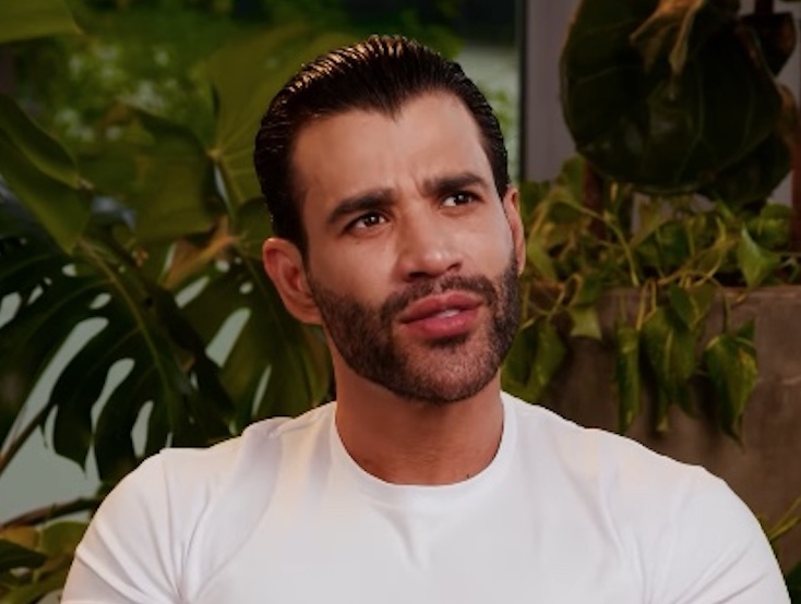 Gusttavo Lima diz que pretende continuar com shows mesmo se eleito presidente