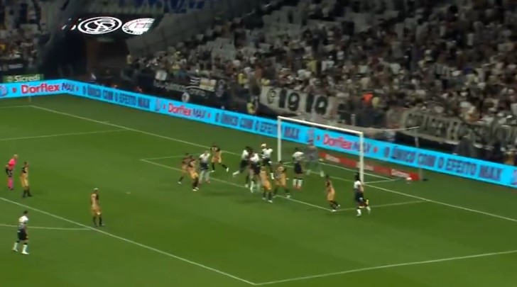 Corinthians vence o Água Santa e segue 100% no Paulistão