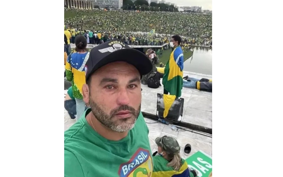 Primo dos Bolsonaro é denunciado por tentativa de golpe de Estado