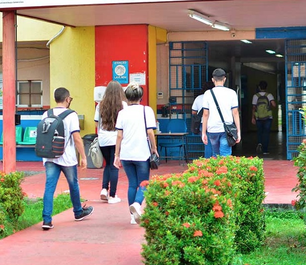 Amazonas tem 637 matrículas de alunos trans com nome social em escolas públicas em 7 anos