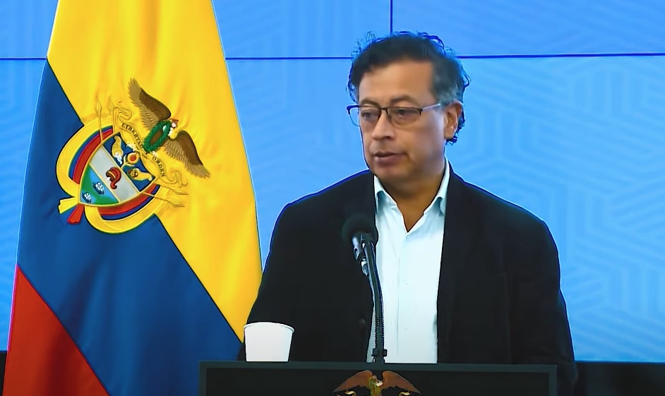 'Resisti à tortura e resisto a você', diz Petro em carta a Trump