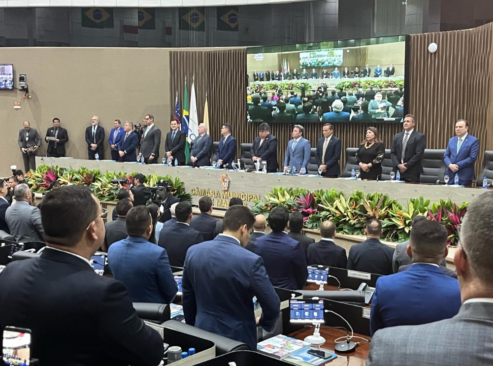 CMM inicia nova legislatura com mensagem de David Almeida: 'O trabalho não para' 