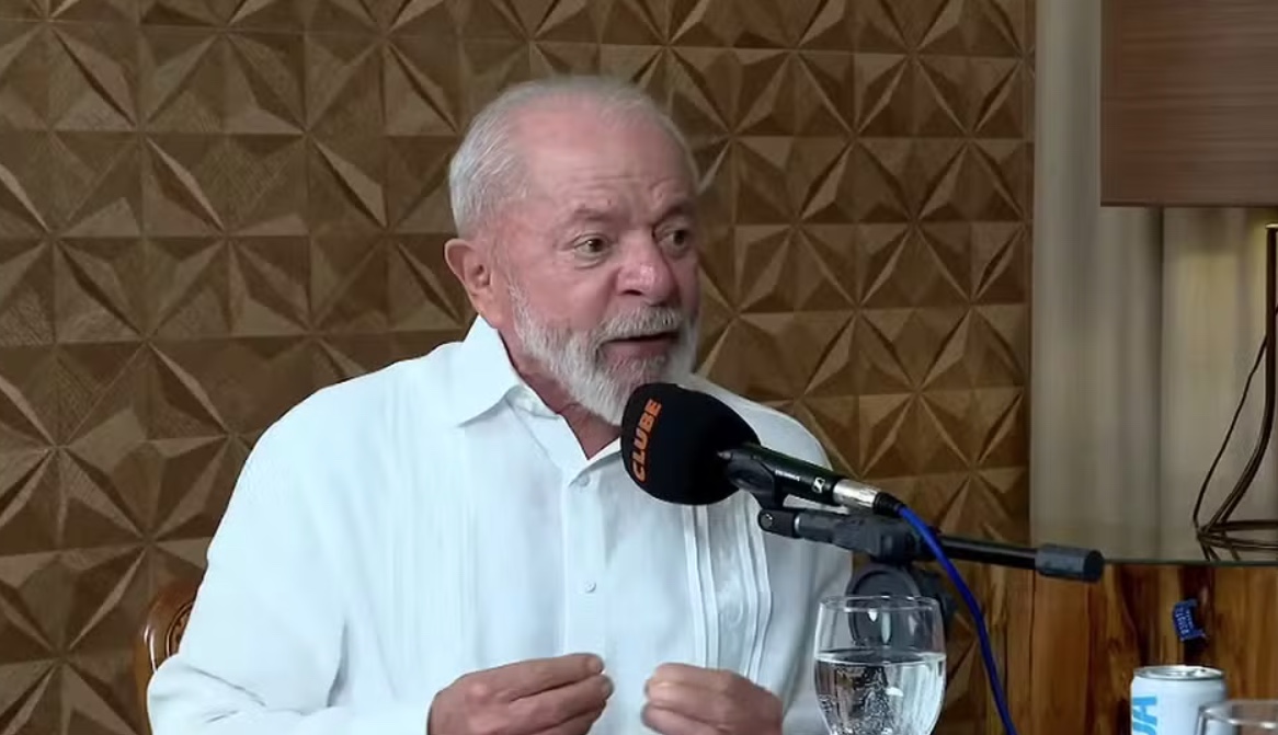 Lula diz que Marina 'jamais será contra' explorar petróleo na Foz do Amazonas 