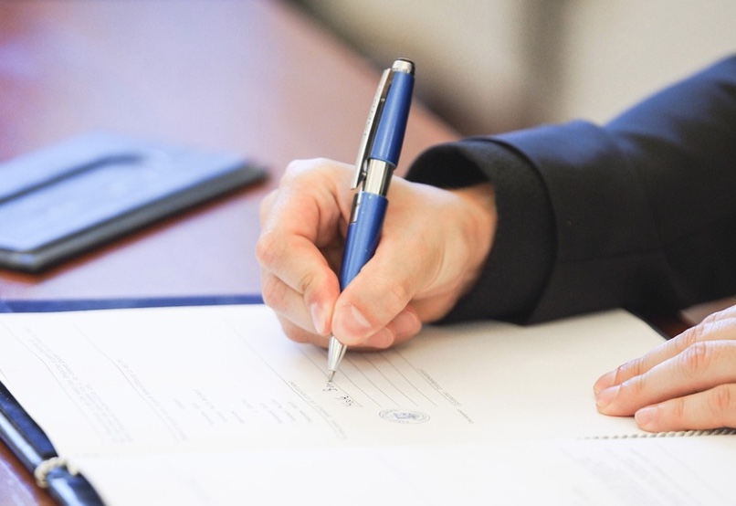 Por subestimar a inteligência do cliente, o banco deve compensar pelas ofensas, diz juiz