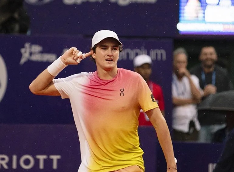 Brasileiro João Fonseca disputa final do ATP de tênis contra Francisco Cerúndolo na Argentina