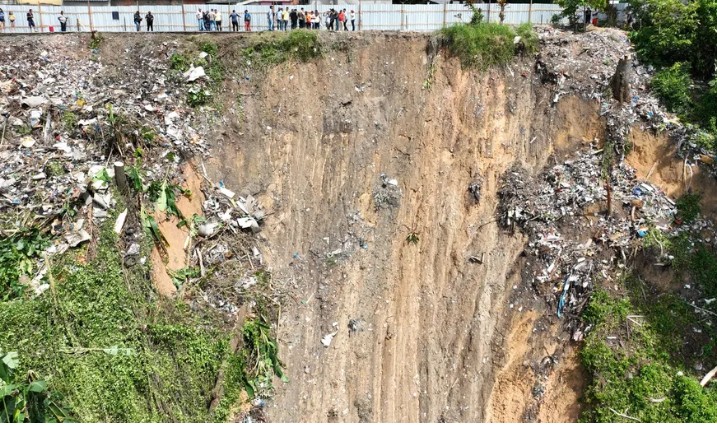 Defesa Civil alerta para risco de enxurradas e deslizamentos em Manaus durante chuva