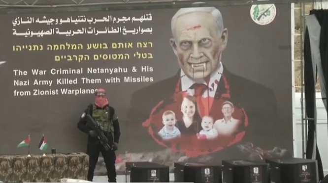 Hamas entrega corpos de família e idoso sequestrados e culpa Netanyahu