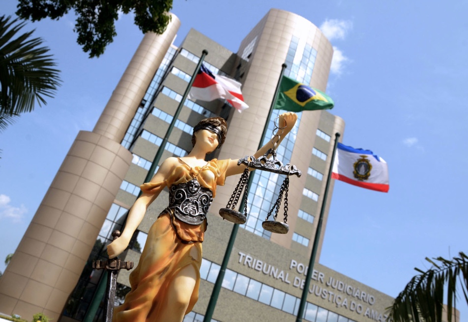 TJAM cassa sentença que rejulgou o mérito da decisão ultrapassando os limites do recurso