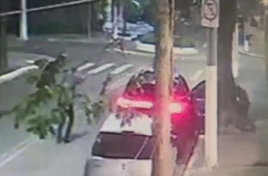 Homem tenta assaltar escolta de vice-governador e é morto