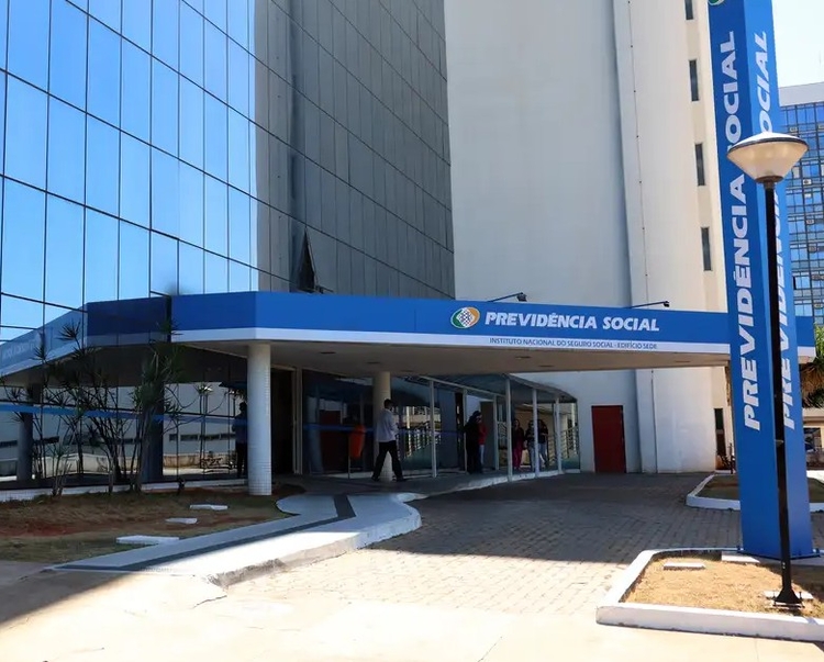 INSS começa a pagar aposentadorias e pensões de agosto nesta segunda-feira