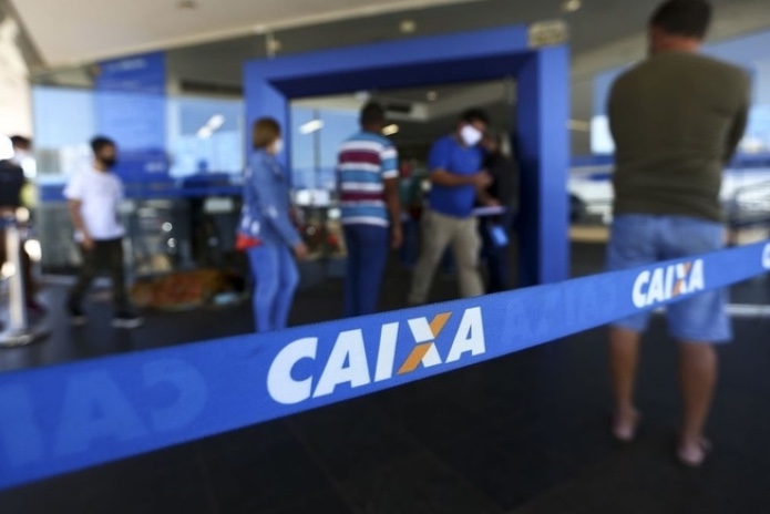 Juíza condena Caixa por cobrança indevida de financiamento estudantil no Amazonas