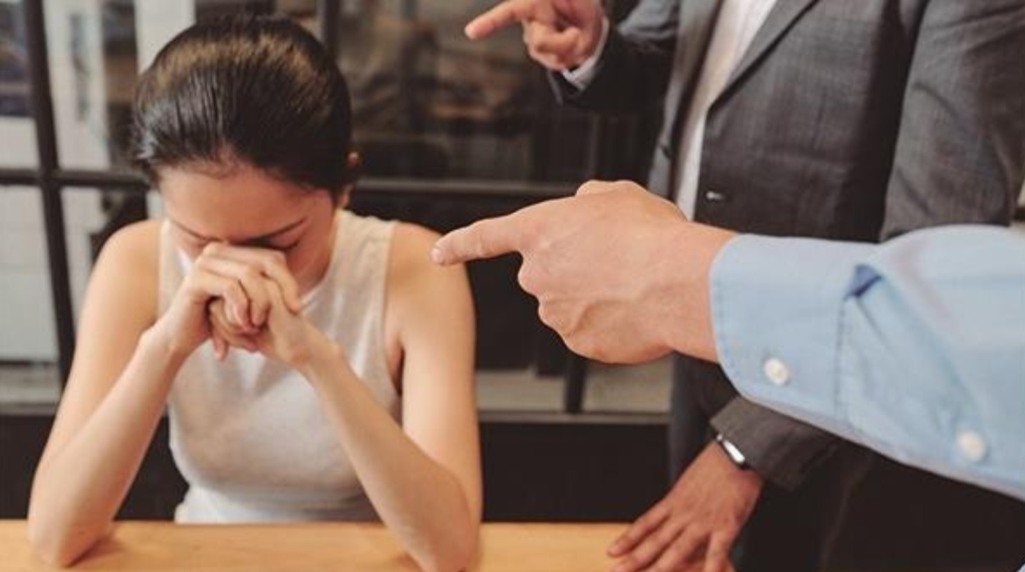 Ótica em Manaus é condenada por assédio moral contra gerente