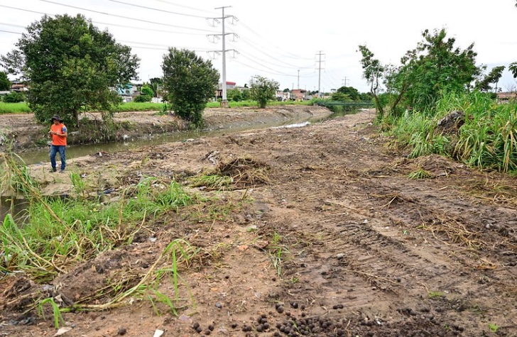 Igarapés passarão por limpeza e desobstrução após temporal em Manaus